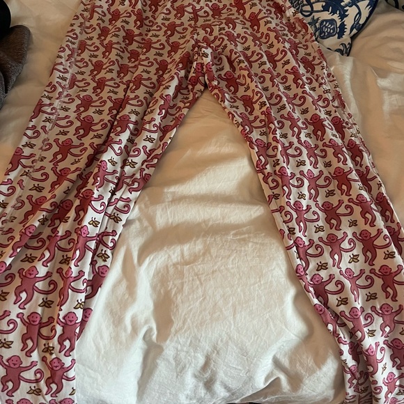 Roller rabbit monkey pajamas. Size XS - Picture 2 of 2